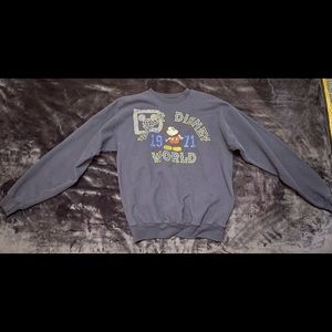 Vintage Disney crewneck!